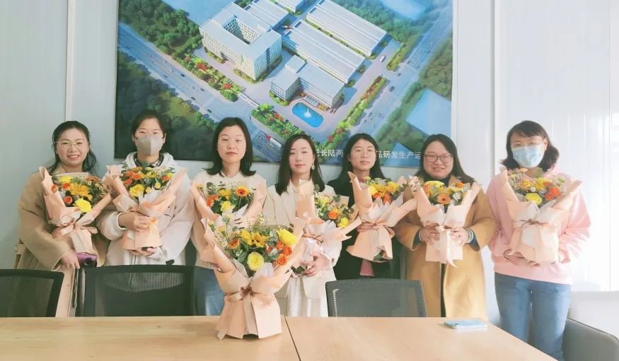 妇女节 | 致最美的她 妇女节 | 致最美的她