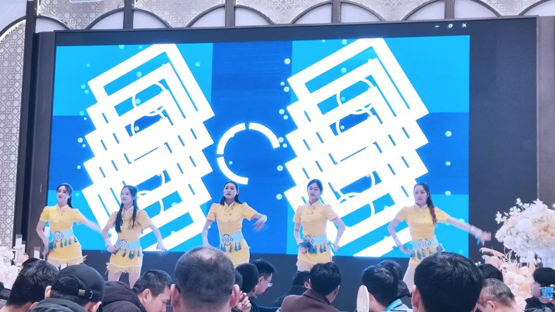 龙行大运|合肥yth2206游艇会2024迎新晚会暨2023年度表彰大会 龙行大运|合肥yth2206游艇会2024迎新晚会暨2023年度表彰大会