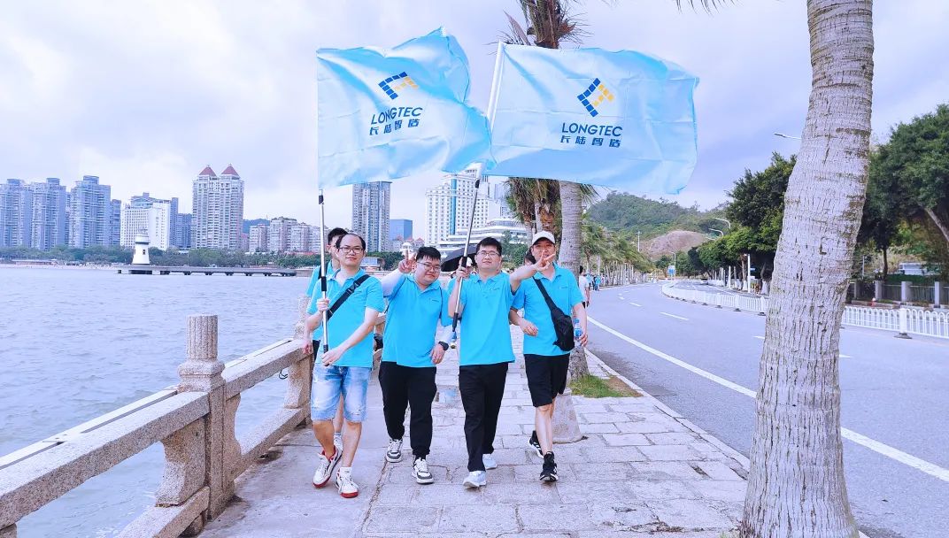 yth2206游艇会举办“珍爱地球,你我同行,绿色低碳,守护海洋” 主题活动 yth2206游艇会举办“珍爱地球,你我同行,绿色低碳,守护海洋” 主题活动