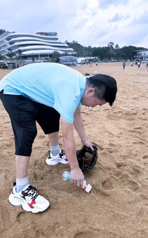 yth2206游艇会举办“珍爱地球,你我同行,绿色低碳,守护海洋” 主题活动 yth2206游艇会举办“珍爱地球,你我同行,绿色低碳,守护海洋” 主题活动