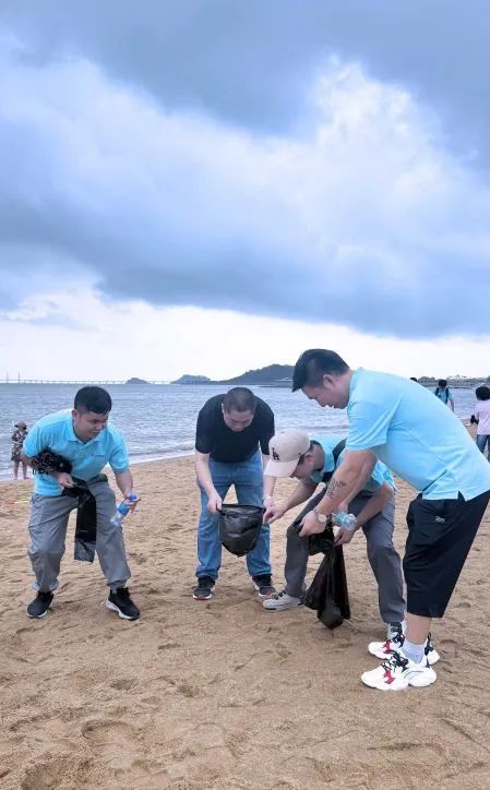yth2206游艇会举办“珍爱地球,你我同行,绿色低碳,守护海洋” 主题活动 yth2206游艇会举办“珍爱地球,你我同行,绿色低碳,守护海洋” 主题活动