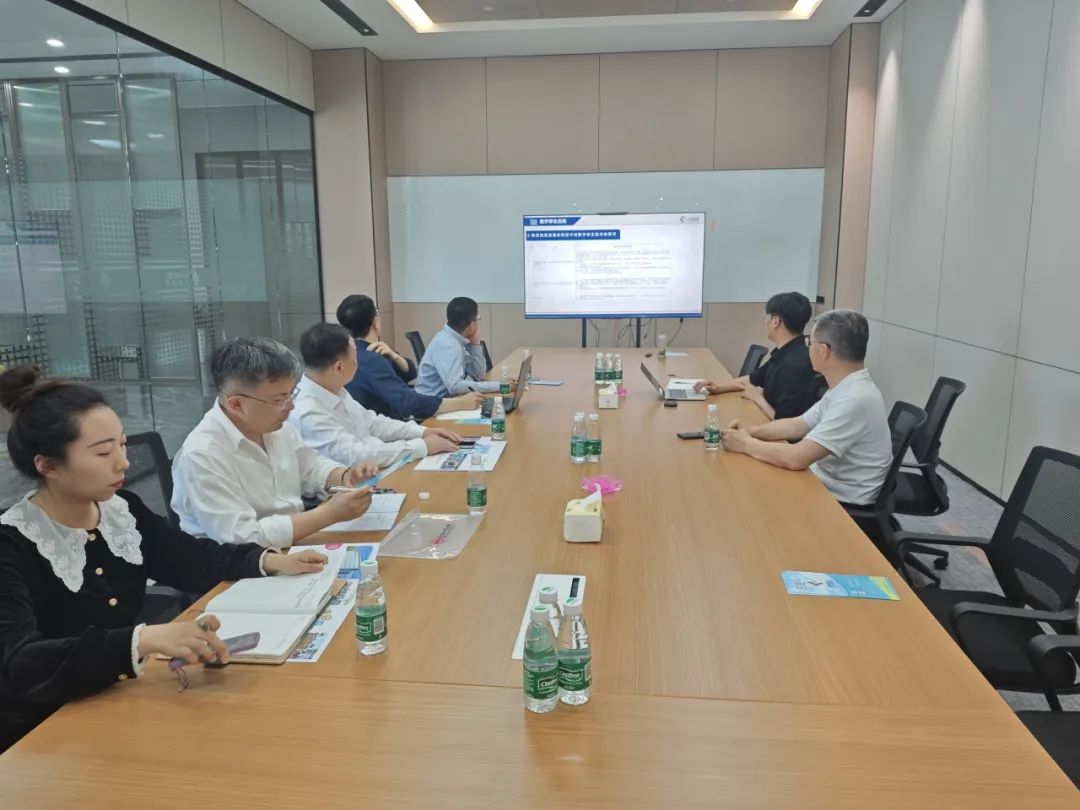 合肥工业大学校友总会丁兆罡主任一行莅临合肥yth2206游艇会参观交流 合肥工业大学校友总会丁兆罡主任一行莅临合肥yth2206游艇会参观交流